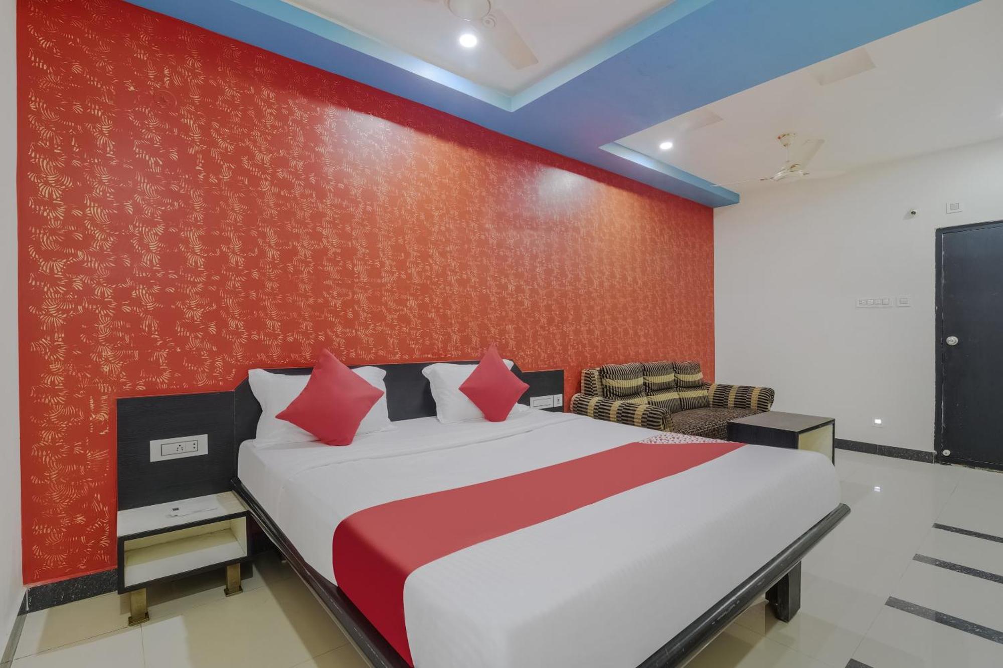 Super Collection O Ms9 Guest Inn Kurnool Esterno foto