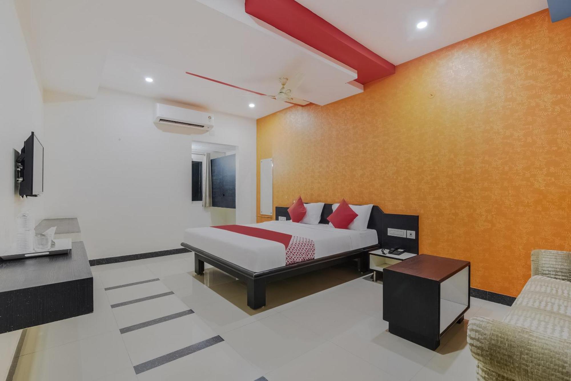 Super Collection O Ms9 Guest Inn Kurnool Esterno foto