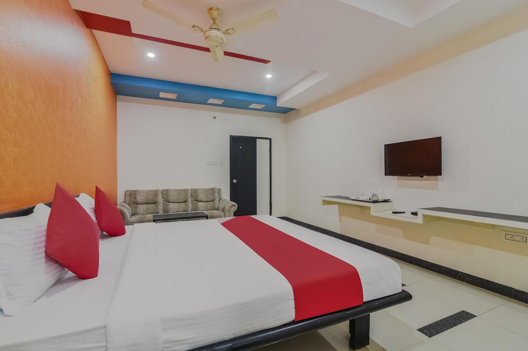 Super Collection O Ms9 Guest Inn Kurnool Esterno foto