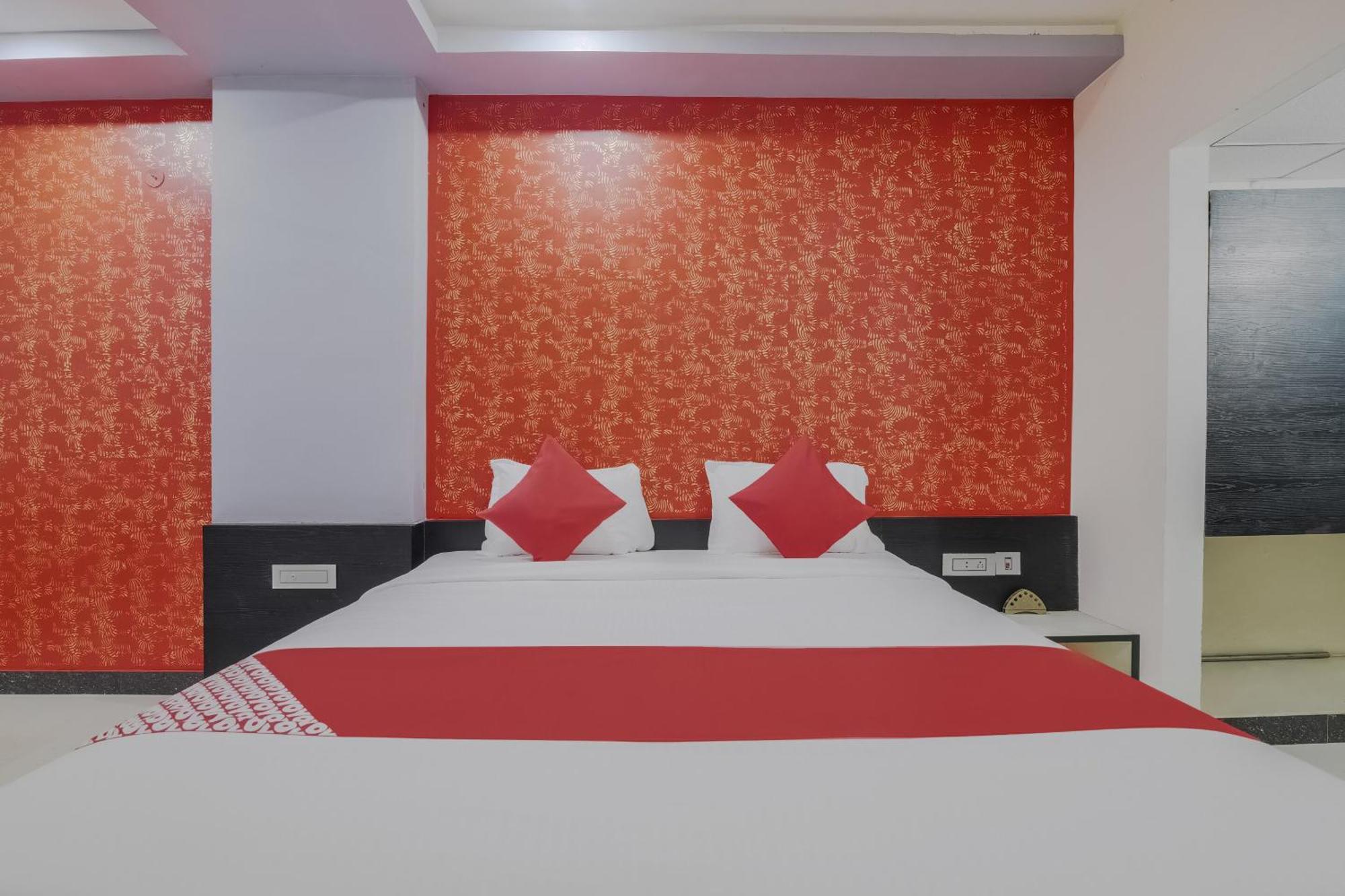 Super Collection O Ms9 Guest Inn Kurnool Esterno foto